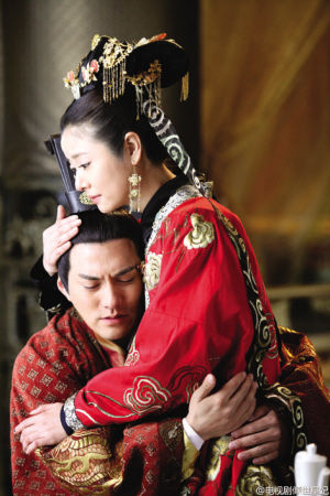 严宽获誉“古装第一美男”:我不靠脸蛋吃饭