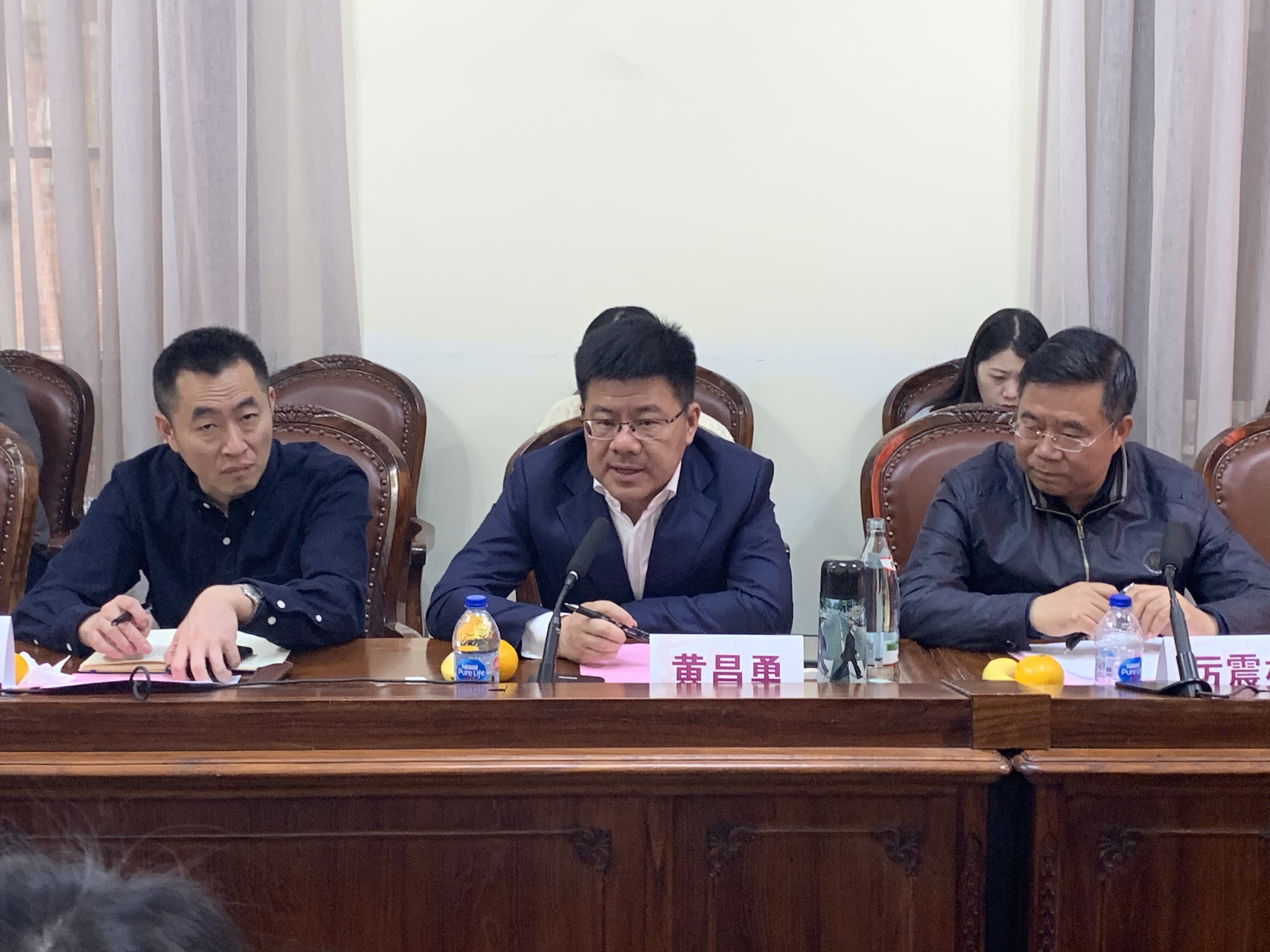 图为上海戏剧学院院长黄昌勇致辞